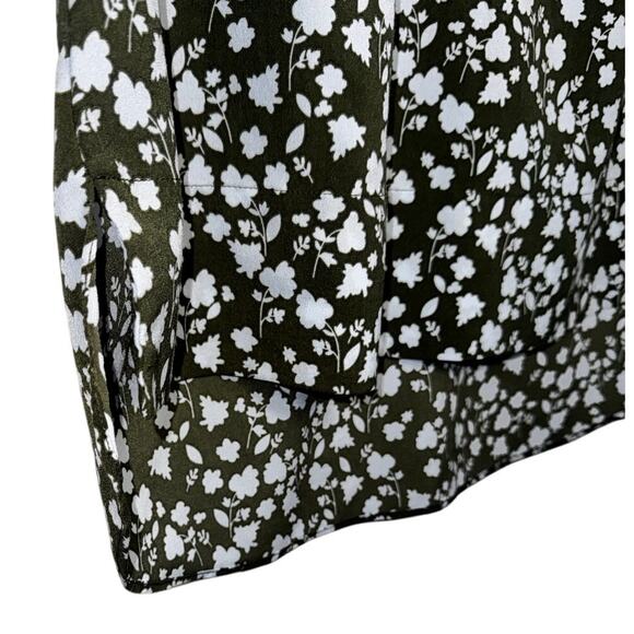 CAbi Green Blue Floral Sleeveless Top | Size Small | Style #364 - Picture 3 of 4